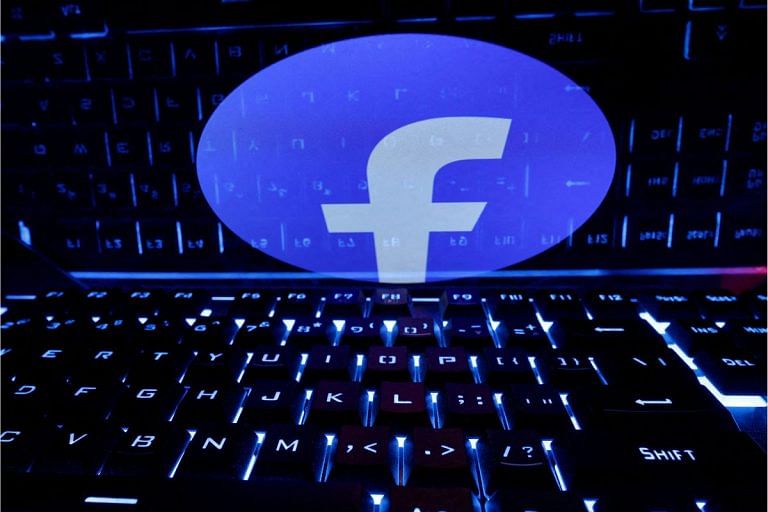 Vietnam Police arrest Facebook user for sharing posts defaming Communist Party leaders