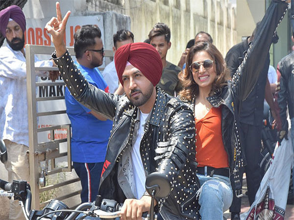 Sargun Mehta, Gippy Grewal announce their new film 'Jatt Nu Chudail Takri'
