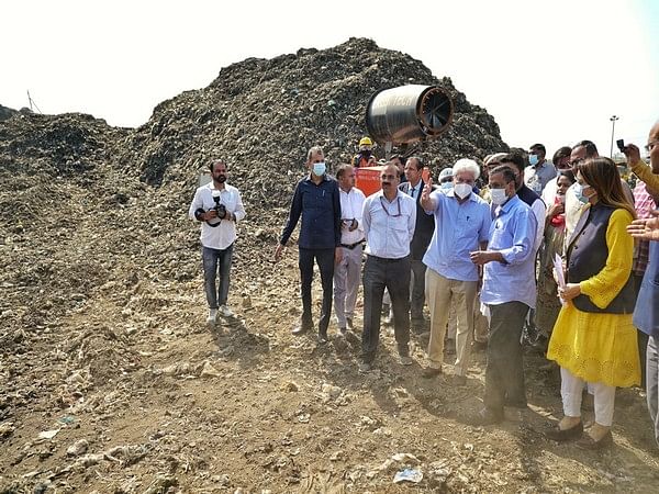 CM Kejriwal inspects Okhla landfill site, says Delhi will be landfill site free by December next year