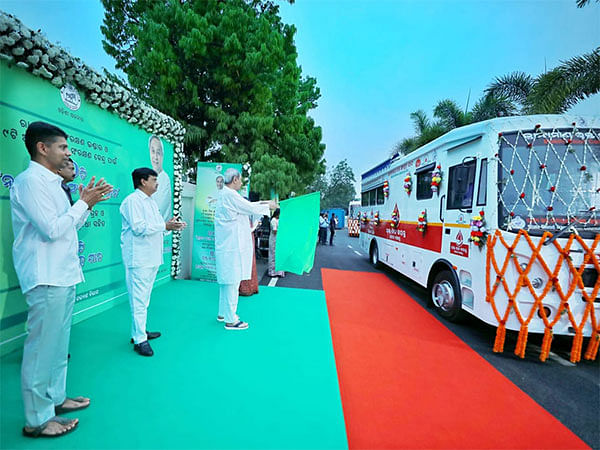 Odisha CM flags off blood collection, vaccine vans 