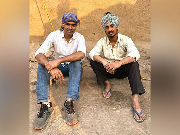 Diljit Dosanjh wraps up 'Chamkila' shoot, pens down gratitude note for director Imtiaz Ali 