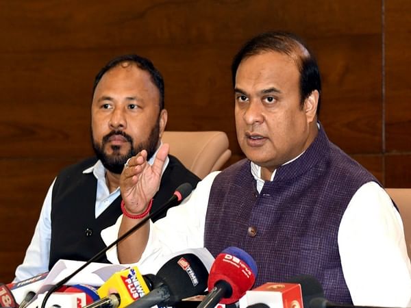 13,000 cattle being smuggled to Bangladesh seized by authorities in Assam in 2022: CM Sarma