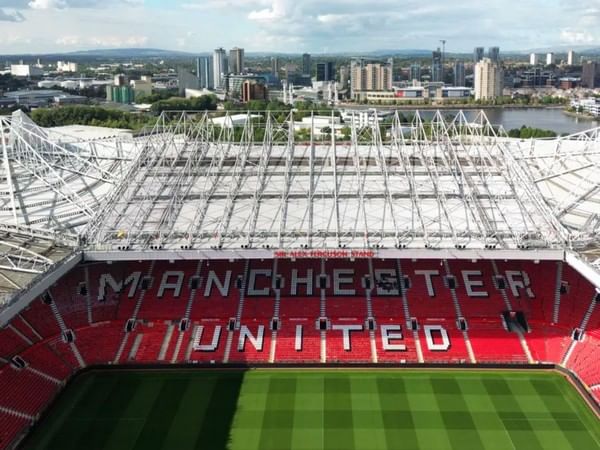 Manchester United sale: Qatar's Sheikh Jassim, Jim Ratcliffe's INEOS given extensions to submit second bids