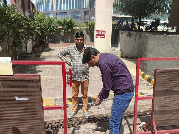 MCD seals farmhouse in South Delhi for 