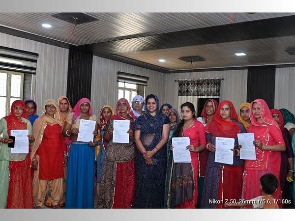 SBI & Rajasthan's Women Neeru Yadav Sarpanch organises the Financial Awareness Program