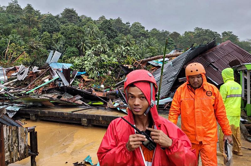 Korban tewas longsor di Indonesia meningkat menjadi 30 saat pencarian berlanjut – ThePrint –
