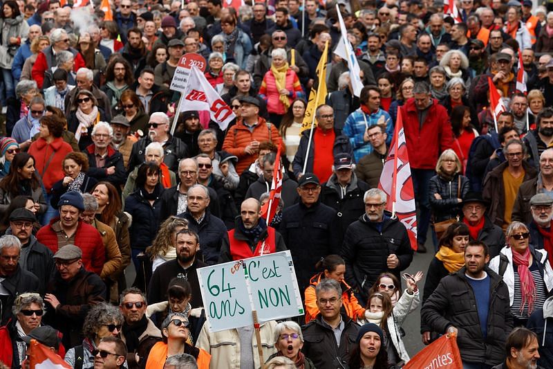 Protesters Rally Across France In Last-ditch Attempt To Stop Macron's ...