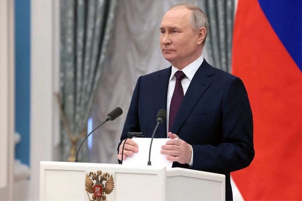 File photo of Russian President Vladimir Putin attends a ceremony marking International Women's Day at the Kremlin in Moscow, Russia, 8 March, 2023 | Reuters