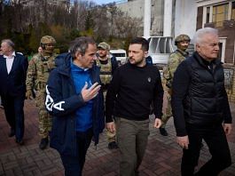International Atomic Energy Agency Director General Rafael Grossi speaks to Ukraine's President Volodymyr Zelenskyy as they visit Dnipro Hydroelectric Power Plant, amid Russia's attack on Ukraine, in Zaporizhzhia, Ukraine on 27 March, 2023 | Reuters