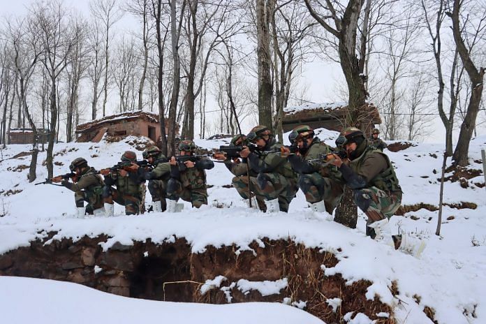 Army personnel near the Line of Control (LOC) in Poonch | Representational image | ANI