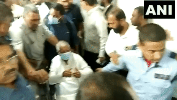 Land-for-job case: Lalu Yadav, Rabri Devi, Misa Bharti get bail in CBI case