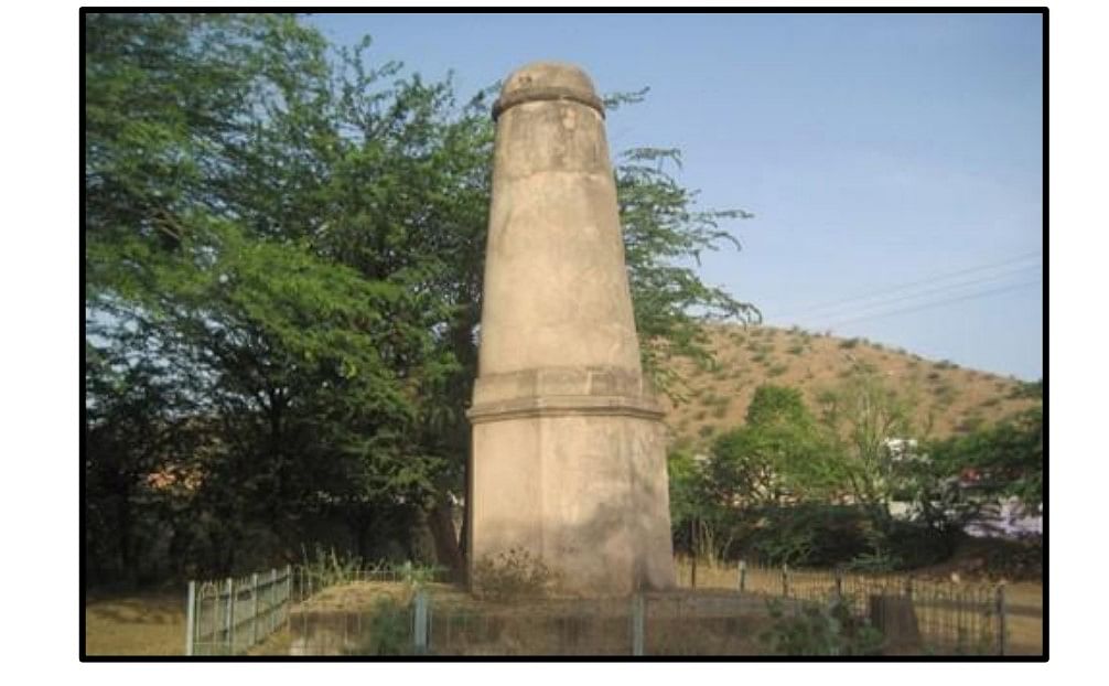 Kos Minar on Ajmer-Kakaria Road in Kakariya, Rajasthan | PM-EAC report