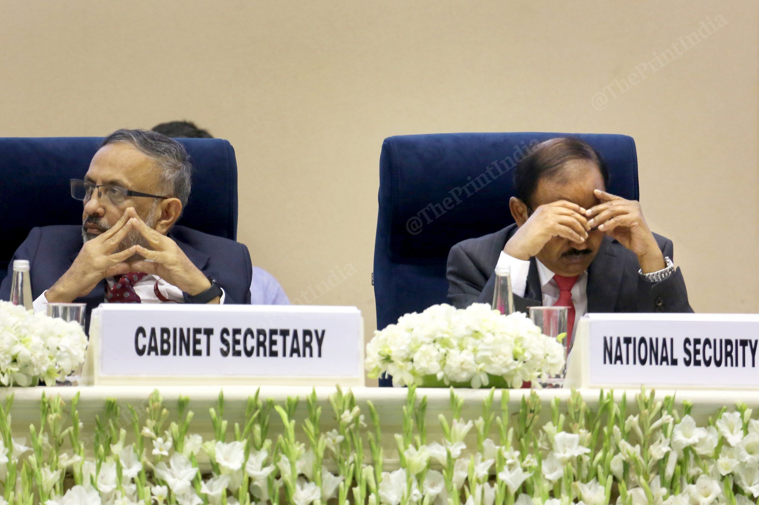 Cabinet Secretary Rajiv Gauba (L) and NSA Ajit Doval (R) during PM Modi's speech | Praveen Jain | ThePrint