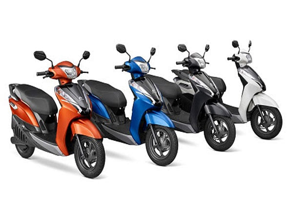 Ampere Electric Two-wheeler registers over 1 lakh retail sales in the financial year 2022-23