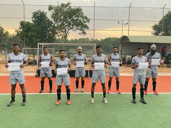 Indian hockey stars share special messages to celebrate #WhiteCard Campaign on International Day of Sport for Development, Peace