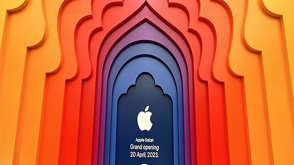 A view of the decorative entrance of the new Apple store at Select City Saket Mall in New Delhi | Image source: Twitter