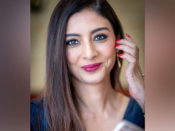 Tabu wraps shooting for 'Auron Mein Kahan Dum Tha'