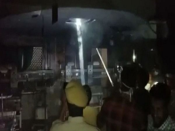 Rajasthan: Fire breaks out at Dungarpur Medical College, 12 children rescued