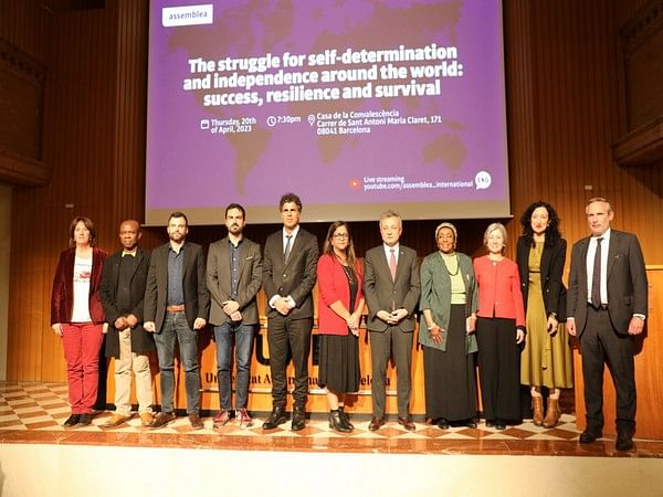 Languages - Assemblea Nacional Catalana