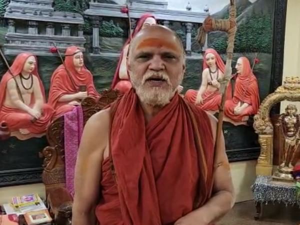 Andhra Pradesh: Have never seen such miserable arrangements at Chandanotsvam fest, says Swaroopanandendra Saraswati