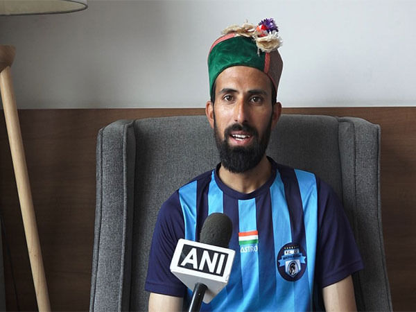 Everest summiteer from Himachal sets sights on climbing atop Lhotse and Makalu, seeks govt support