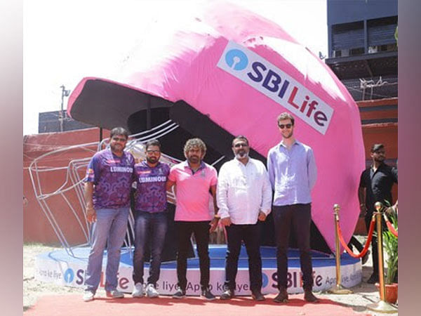 SBI Life Insurance and Rajasthan Royals franchise unveils a larger-than-life 'helmet' installation at Sawai Mansingh Stadium, Jaipur