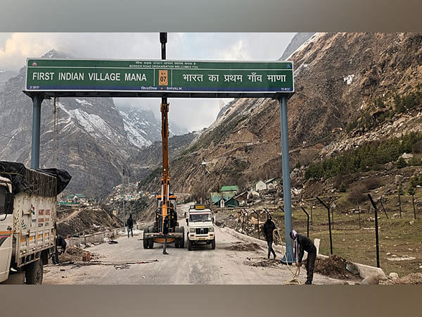 Uttarakhand: BRO puts up signboard describing Mana as 'First Indian Village'