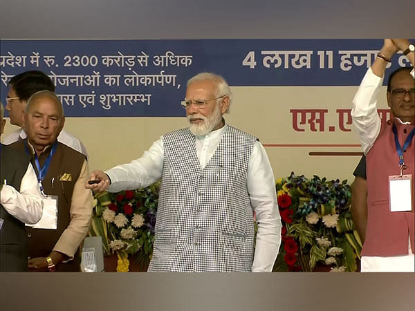 MP: PM Modi lays foundation stones for renovation of Gwalior railway station, electrification of Birlanagar-Udimod railway line