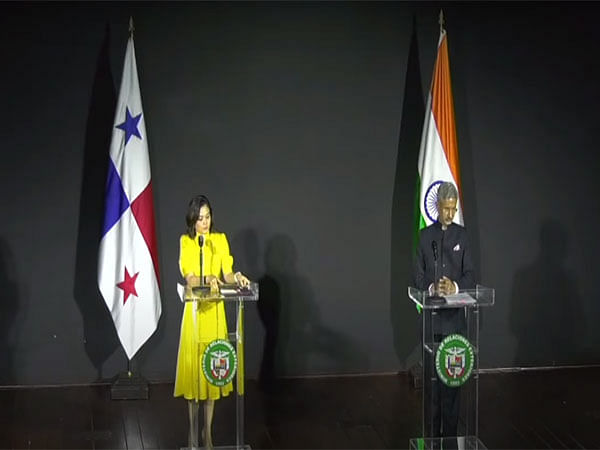 EAM Jaishankar discusses possibilities of exploring 'logistics hub' for Indian companies in Panama 