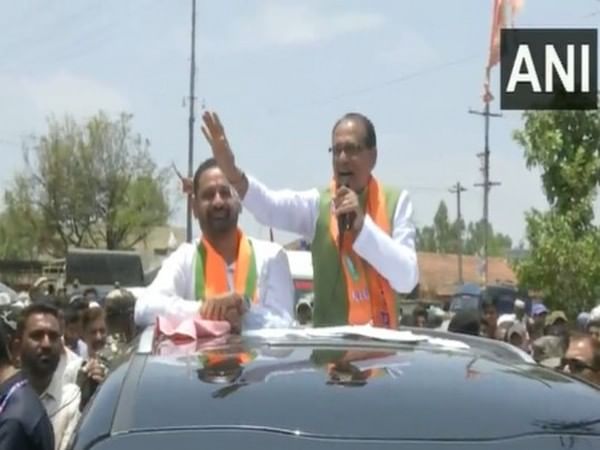 Rahul Gandhi has become 50 years old but his mentality is still of a 5-year-old, says MP CM Chouhan Rahul Gandhi has become 50 years old but his mentality is still of a 5-year-old, says MP CM Chouhan