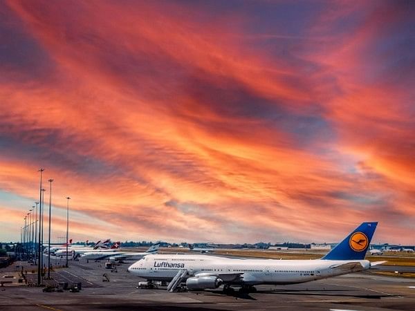 Lufthansa to expand operations in India; announces Munich-Bangalore, Frankfurt-Hyderabad flights