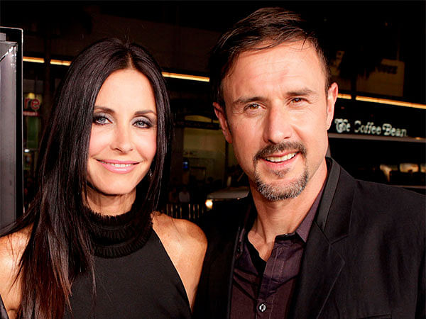 Courteney Cox's former husband David Arquette admits to feeling inferior to her amid her 'Friends' success
