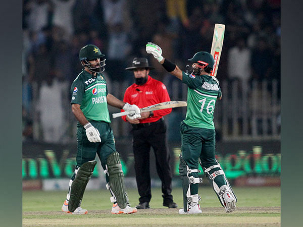 Fakhar Zaman's 180 guides Pakistan to thrilling victory against New ...