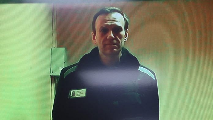 Alexei Navalny seen on a screen via video link from a penal colony in the Vladimir Region during a hearing at the Basmanny district court in Moscow on 26 April 2023 | Photo: Reuters