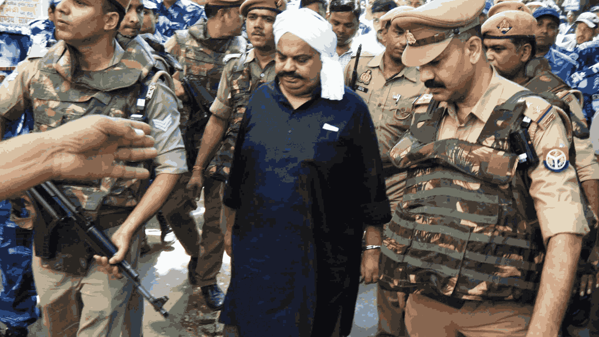 अतीक के मुंह खुलने से कईयों को था डर, अब खुलासों पर लग गया विराम! फिर भी पुलिस को बता दिया 14 नाम- Many were afraid of Atiq opening his mouth, now the revelations have come to an end! Still told the police 14 names