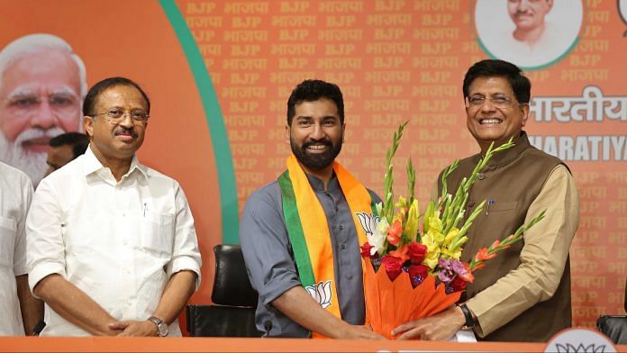 Anil Anthony, Congress leader and son of Former Defence minister AK Anthony, joins BJP, in the presence of Union ministers Piyush Goyal and V. Muraleedharan at BJP HQ in New Delhi on Thursday | ThePrint/Suraj Singh Bisht