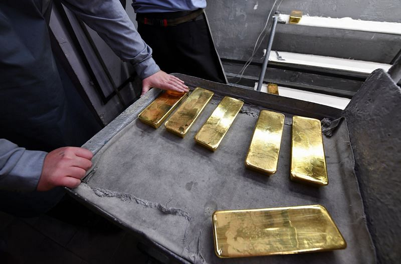 Gold Rebounds Above $2,000 As Dollar, Yields Retreat – ThePrint