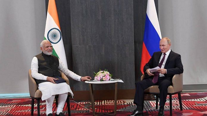 File photo of Prime Minister Narendra Modi with Russian President Vladimir Putin | Photo: Twitter/@narendramodi