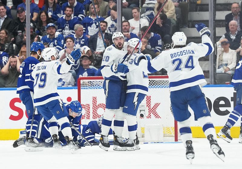 Nhl-lightning Avoid Elimination, Spoil Maple Leafs' Party Plans 