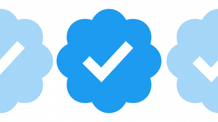 The blue checkmark for Twitter Blue subscribers | Commons
