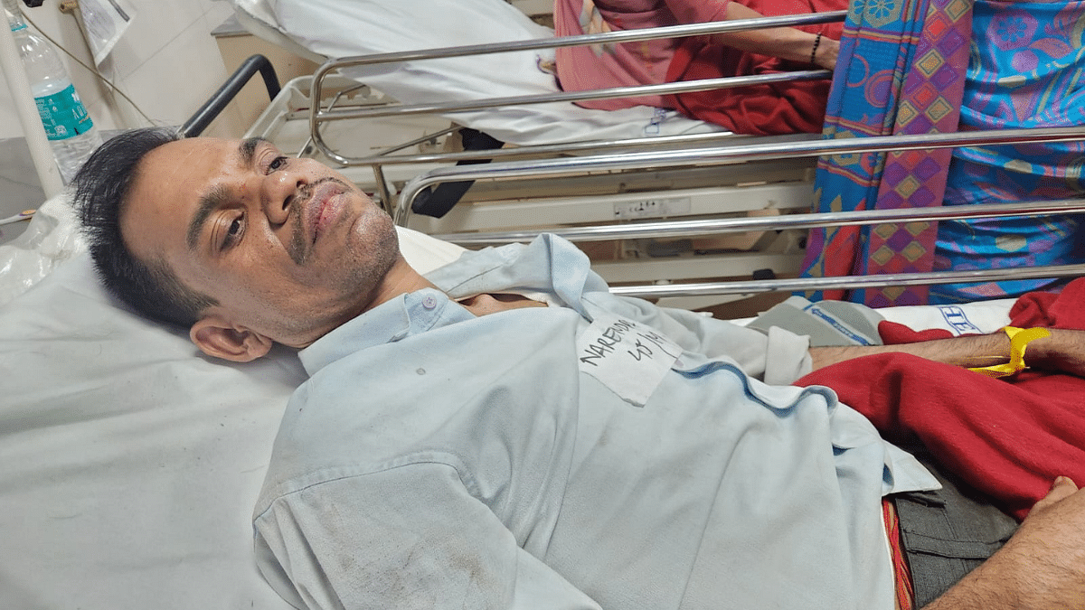 Narendra Gaikwad from Murbad was admitted with a sprained leg at MGM hospital | Purva Chitnis | ThePrint