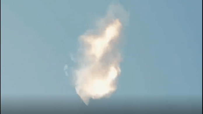 A screengrab of SpaceX rocket exploding | @thePrimalSpace / Twitter