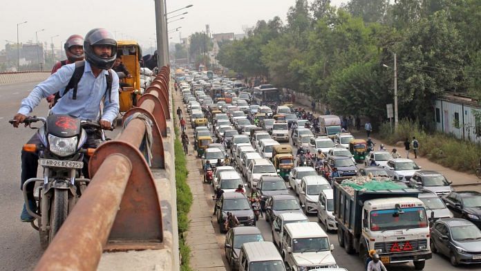 Delhi roads | Photo: ANI