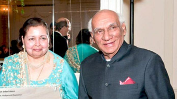 Pamela Chopra with her late husband Yash Chopra | File photo via Commons