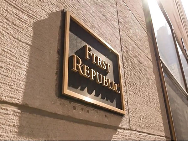 First Republic Bank in San Francisco closed by CDFPI