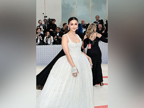 Alia Bhatt Takes A Page From Bridal Lookbook For Her All-White Met Gala  2023 Debut And The Internet Is Obsessed - Entertainment