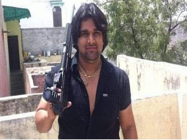 Tillu Tajpuriya death: CCTV footage shows gangster being brutally stabbed by killers
