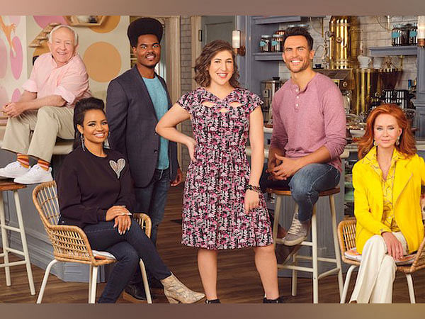 Low ratings get 'Call Me Kat' cancelled after season three
