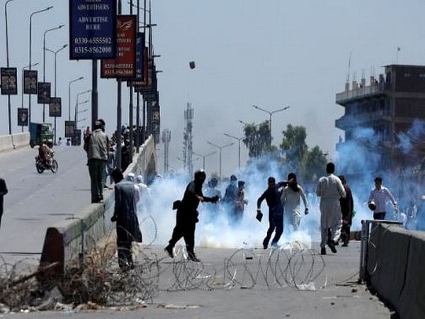 Imran Khan Arrest: 8 killed, 290 injured in violent protests in Pakistan 
