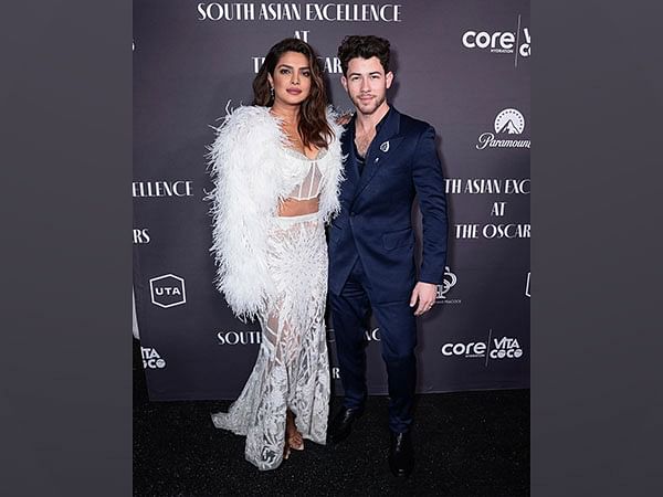 Nick Jonas Gives A Shoutout To Incredible Mother Priyanka Chopra See